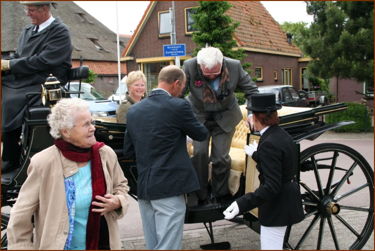 935 Willy & Gerard 155 Met de Koets